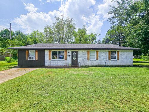 1025 8th Ave Nw, Miami, OK, 74354-4250 | Card Image