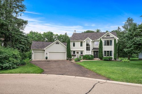 9762 Wedgewood Alcove, Woodbury, MN, 55125-9312 | Card Image