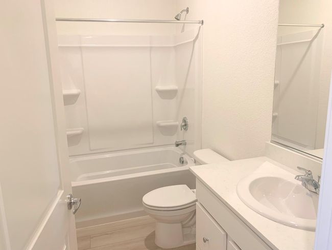 5078 E Turin Ct, House other with 3 bedrooms, 2 bathrooms and null parking in Stockton CA | Image 6