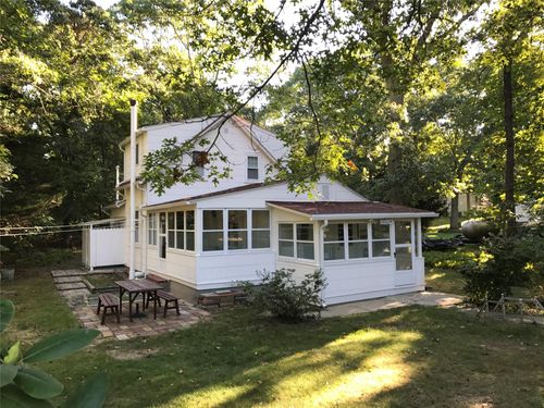 275 Hamilton Ave, Cutchogue, NY, 11935-2241 | Card Image