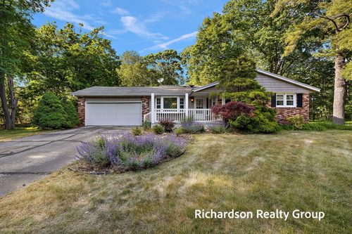 1630 Lee Avenue, Fruitport Charter Township, MI, 49444 | Card Image