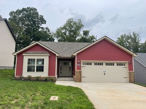 1228 Cardinal Creek Dr, Clarksville, TN, 37040-2772 | Card Image