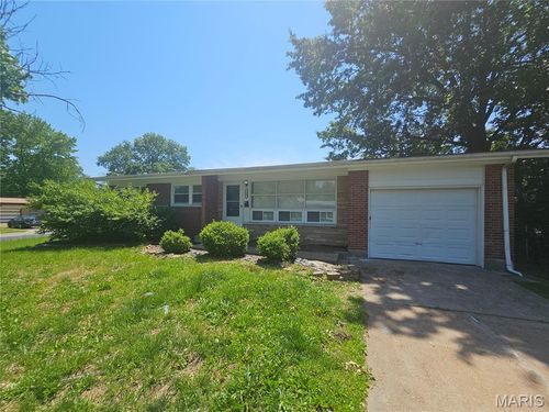 1500 Highmont Dr, Saint Louis, MO, 63136-1919 | Card Image