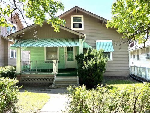1209 Sw Washburn Ave, Topeka, KS, 66604 | Card Image