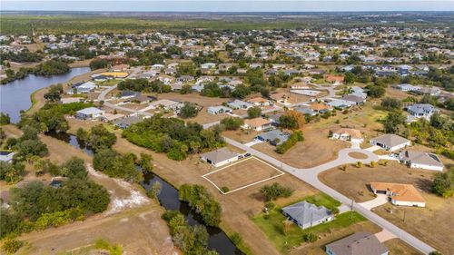 395 San Cristobal Ave, PUNTA GORDA, FL, 33983-5780 | Card Image