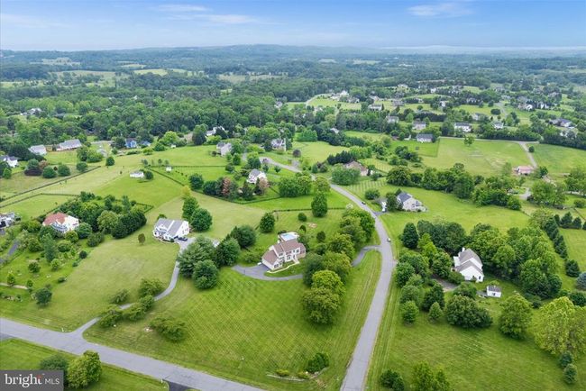 17760 Julie Ann Ct, House other with 4 bedrooms, 4 bathrooms and null parking in HAMILTON VA | Image 86