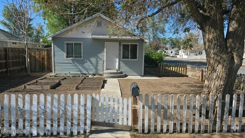 32 E Bridge St, Yerington, NV, 89447-2603 | Card Image