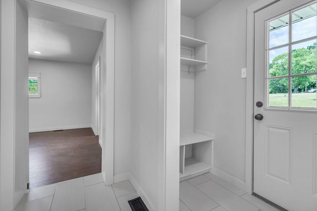 1147 Holders Cove Rd, House other with 4 bedrooms, 3 bathrooms and null parking in Winchester TN | Image 18