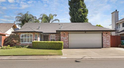 2546 Cottonwood Drive, Lodi, CA, 95242 | Card Image