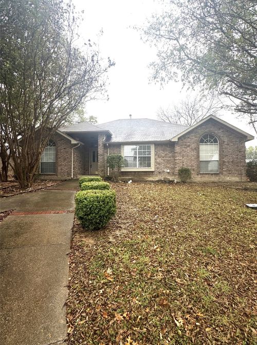 1600 Weatherstone Dr, Desoto, TX, 75115-5360 | Card Image