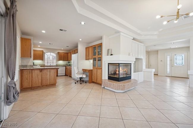 10948 Carberry Hill St, House other with 3 bedrooms, 4 bathrooms and null parking in Las Vegas NV | Image 14