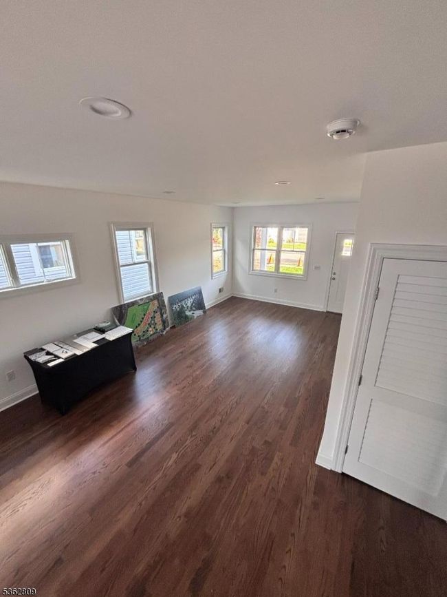20 Birdie Ln, House other with 3 bedrooms, 2 bathrooms and null parking in Boonton Twp NJ | Image 9