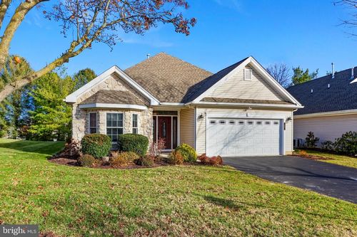 60 Glenmoor Cir N, Easton, PA, 18045-2177 | Card Image