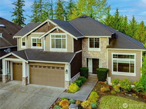 11931 157th Ave Ne, Redmond, WA, 98052-2250 | Card Image