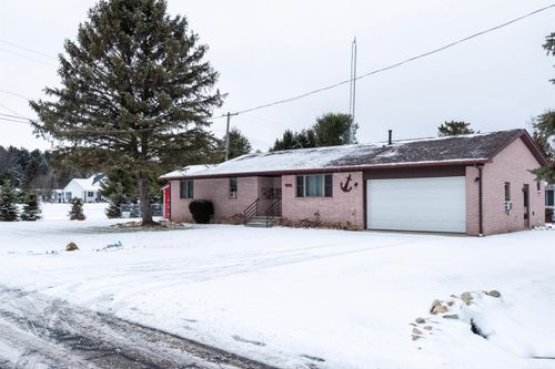 7117 Ontario St, Port Sanilac, MI, 48469-9649 | Card Image