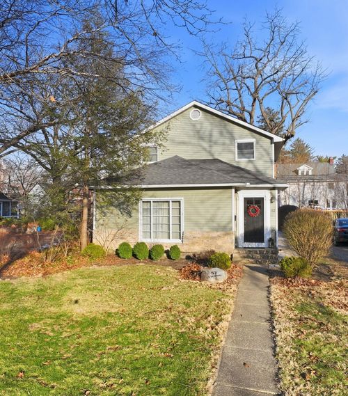 52 N Ardmore Rd, Bexley, OH, 43209-1445 | Card Image