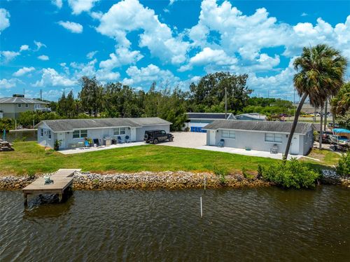 8820 Rocky Creek Dr, TAMPA, FL, 33615-4306 | Card Image