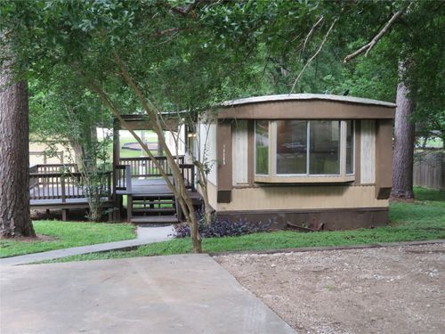 14209 E Ravine Run, Willis, TX, 77318-7413 | Card Image