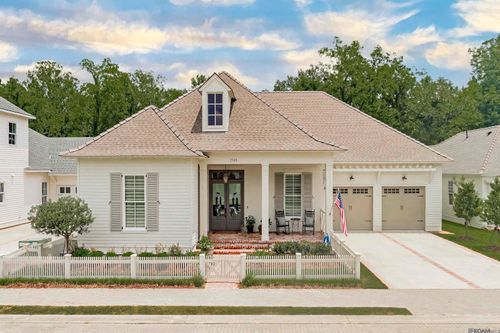 2748 Pointe Marie Dr, Baton Rouge, LA, 70820-2602 | Card Image