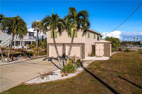 3374 York Rd, St. James City, FL, 33956-2307 | Card Image