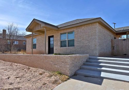 1202 S Main St, Big Spring, TX, 79720-4333 | Card Image