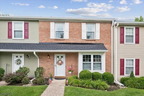 324 Gettysburg Way, Lincoln Park, NJ, 07035-1835 | Card Image