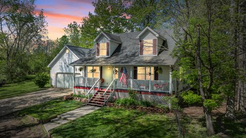 11486 Halsey Rd, Holly, MI, 48442-9412 | Card Image