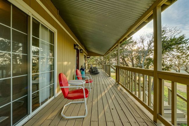 281 Kloster Ln, Home with 3 bedrooms, 2 bathrooms and 20 parking in Blanco TX | Image 10
