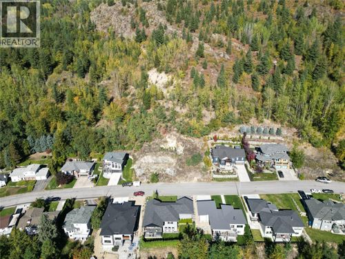 2411 Mcbride St, Trail, BC, V1R3A6 | Card Image