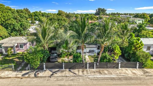 10045 Sw 172nd St, Miami, FL, 33157-4343 | Card Image