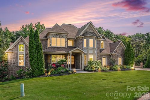 470 Swift Creek Cv, Lake Wylie, SC, 29710-5500 | Card Image