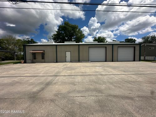 4214 Highway 1, Napoleonville, LA, 70390-8602 | Card Image