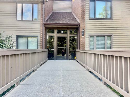 b-201 Bluffs Circle Road, Noblesville, IN, 46062 | Card Image