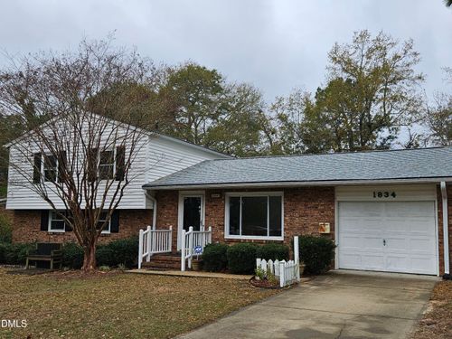 1834 Wendover Dr, Fayetteville, NC, 28304-1426 | Card Image