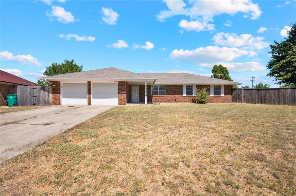 Kendal Ct, Yukon, OK 73099