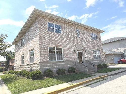 1136 Park Pl, Bellwood, IL, 60104-2080 | Card Image