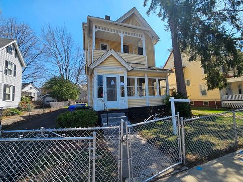 29 Yale St, Springfield, MA, 01109-3430 | Card Image