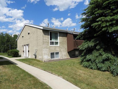 5922A 45 Avenue, Lacombe, AB, T4L1T8 | Card Image