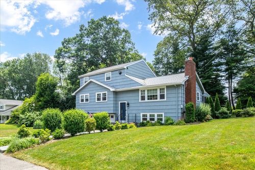 13 Devon Rd, Norwood, MA, 02062-1048 | Card Image