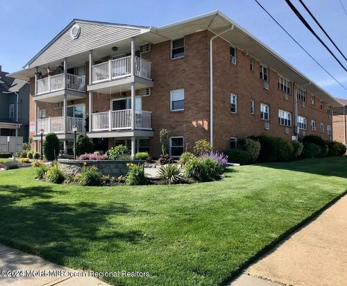 305-301 6th Ave, Asbury Park, NJ, 07712-5545 | Card Image