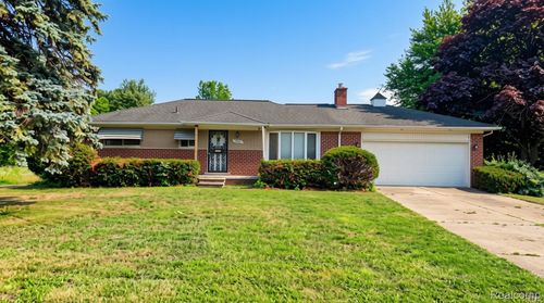 38803 Ecorse Rd, Romulus, MI, 48174-1347 | Card Image