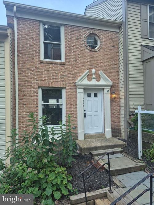 5035 9th St S, ARLINGTON, VA, 22204-6038 | Card Image
