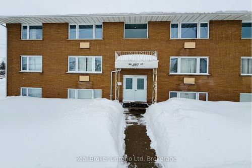 8-301 West St N, Orillia, ON, L3V5E1 | Card Image
