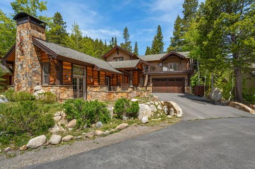 107 Shoshone Ct, Olympic Valley, CA, 96146-9772 | Card Image