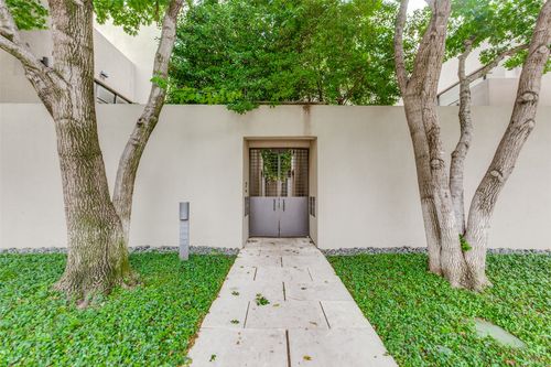 4335 Travis St, Dallas, TX, 75205-4451 | Card Image