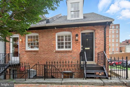 1072 30th St Nw, WASHINGTON, DC, 20007-3843 | Card Image