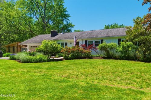 704 Tanner Rd, Clifton Park, NY, 12065-1517 | Card Image