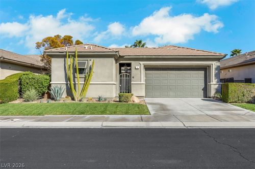 6 Weston Hills Rd, Henderson, NV, 89052-8715 | Card Image