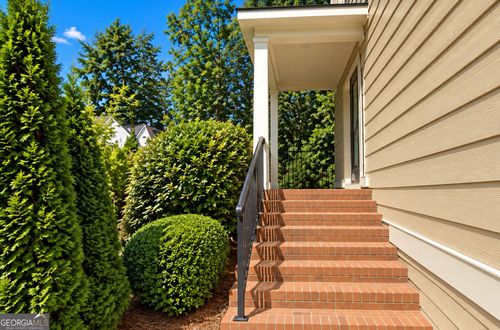1452 Sylvan Cir Ne, Brookhaven, GA, 30319-3424 | Card Image