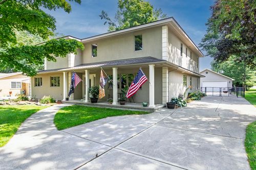 51520 Bedford St, New Baltimore, MI, 48047-3278 | Card Image